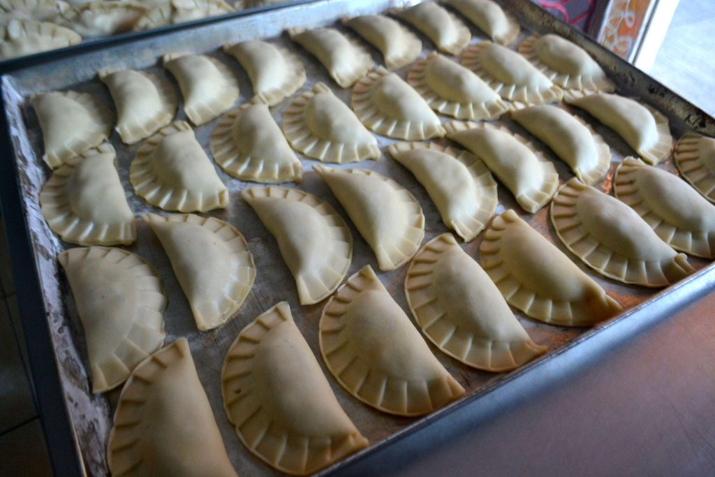 empanadas no delivery